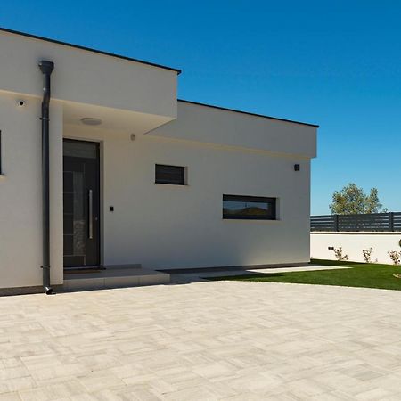 Villa Abelia Pirovac Exterior photo